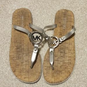 Michael Kors flat thong flip flops silver sandals